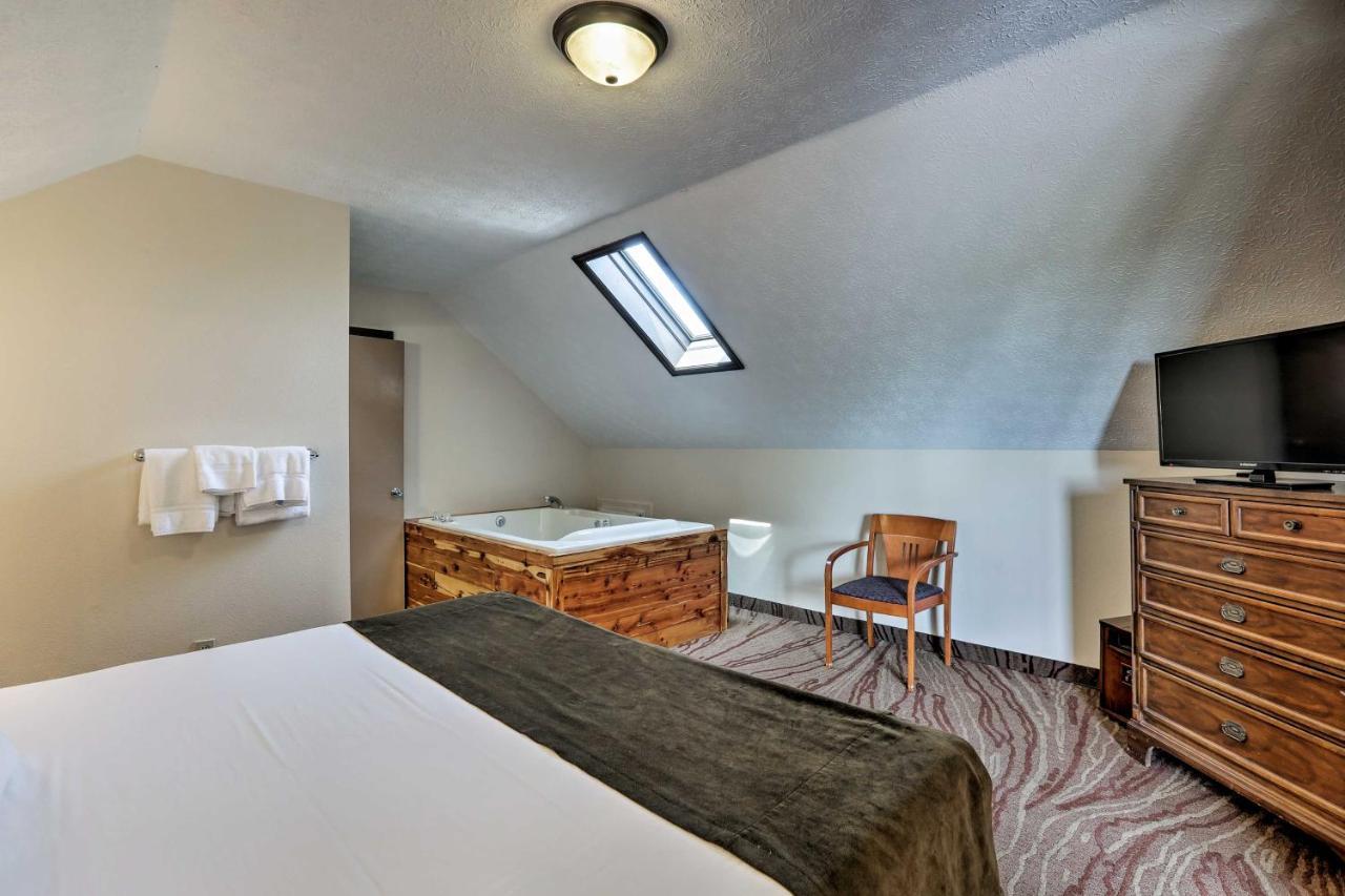 Burkesville Apt With Deck, Views And Pool Access! Экстерьер фото